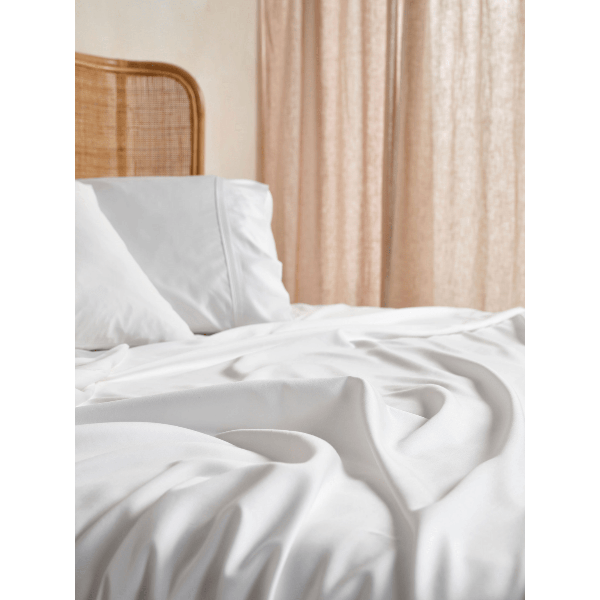 ELKA White Sheet