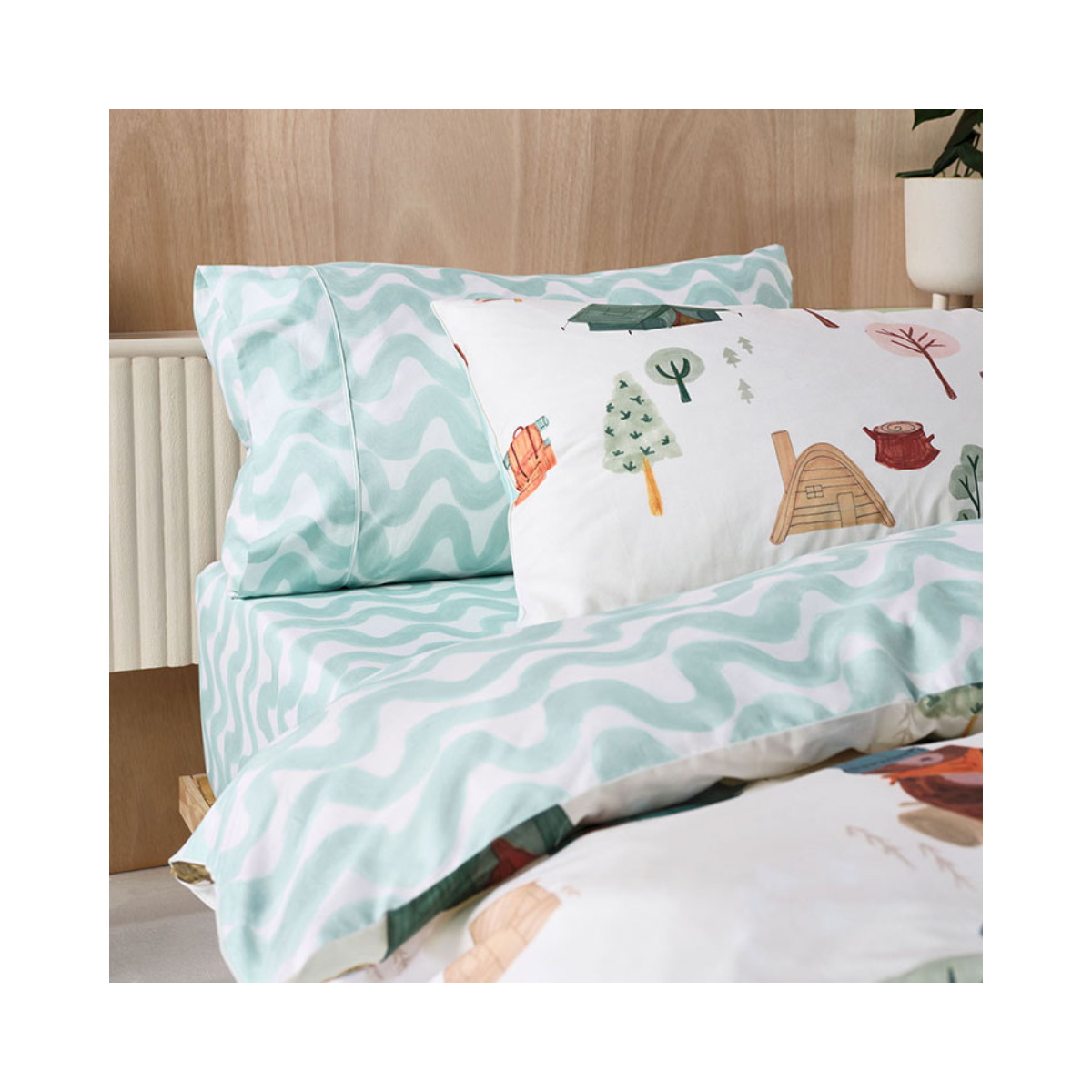 Linenhouse Camping Bears Duvet Cover Set - Image 3